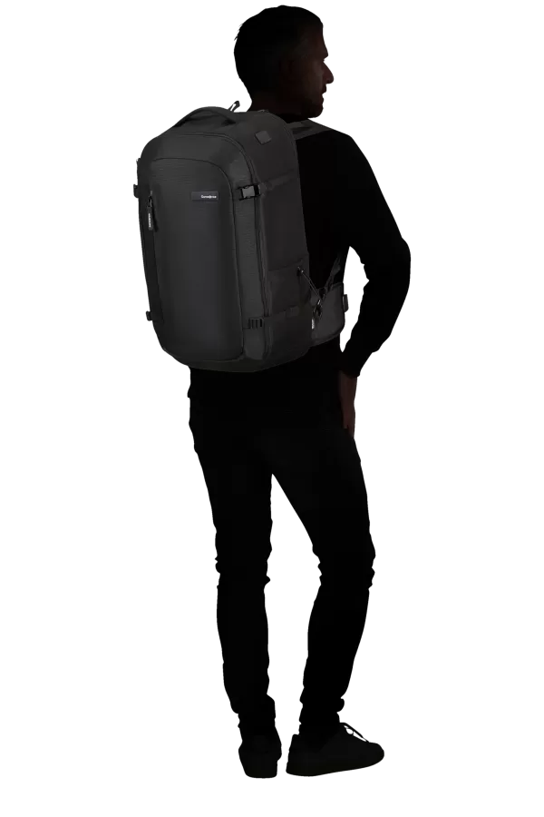 Mochila de Viagem 38L S Preto - Roader | Samsonite