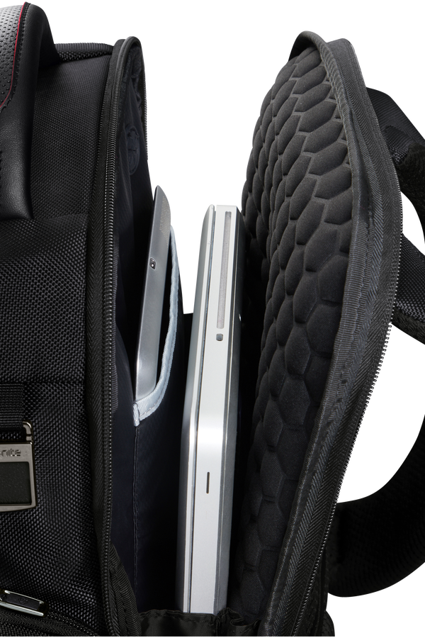 Mochila para Portátil 15.6" Underseater Preto - Pro-DLX 6 | Samsonite