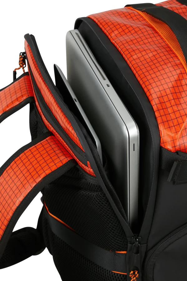 Mochila de Viagem Cabine S Tangerina - Outtrax | Samsonite